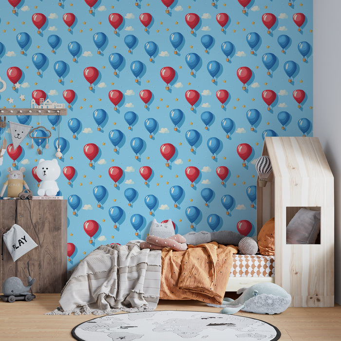 Papier peint chambre enfant à motifs | Ballons colorés dans un ciel bleu clair
