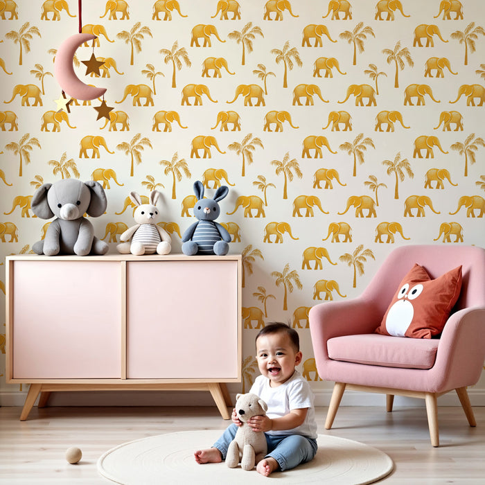 Papier peint chambre enfant à motifs | Élégants éléphants et palmiers dorés sur fond crème