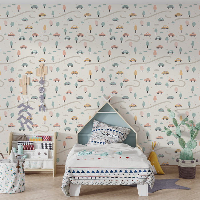 Papier peint chambre enfant à motifs | Route sinueuse avec des voitures colorées et des arbres délicats
