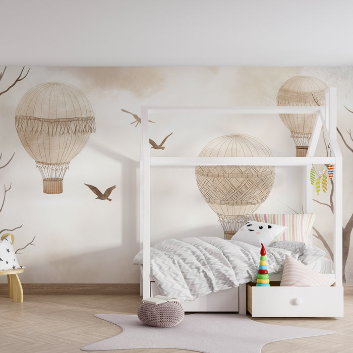 Papier peint chambre bébé | Montgolfières vintage et oiseaux en vol poétique